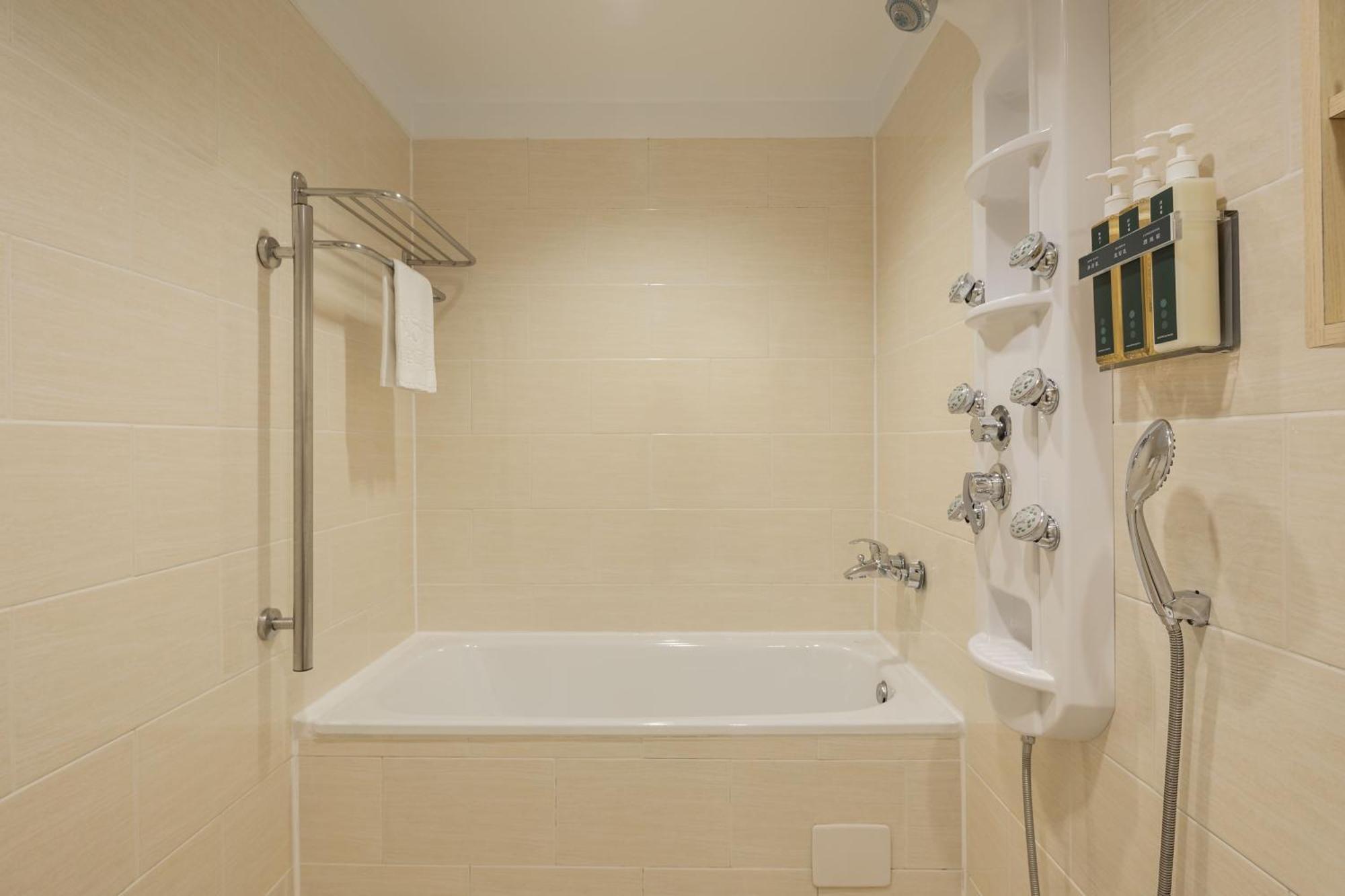 Kindness Hotel - Tainan Minsheng Quarto foto