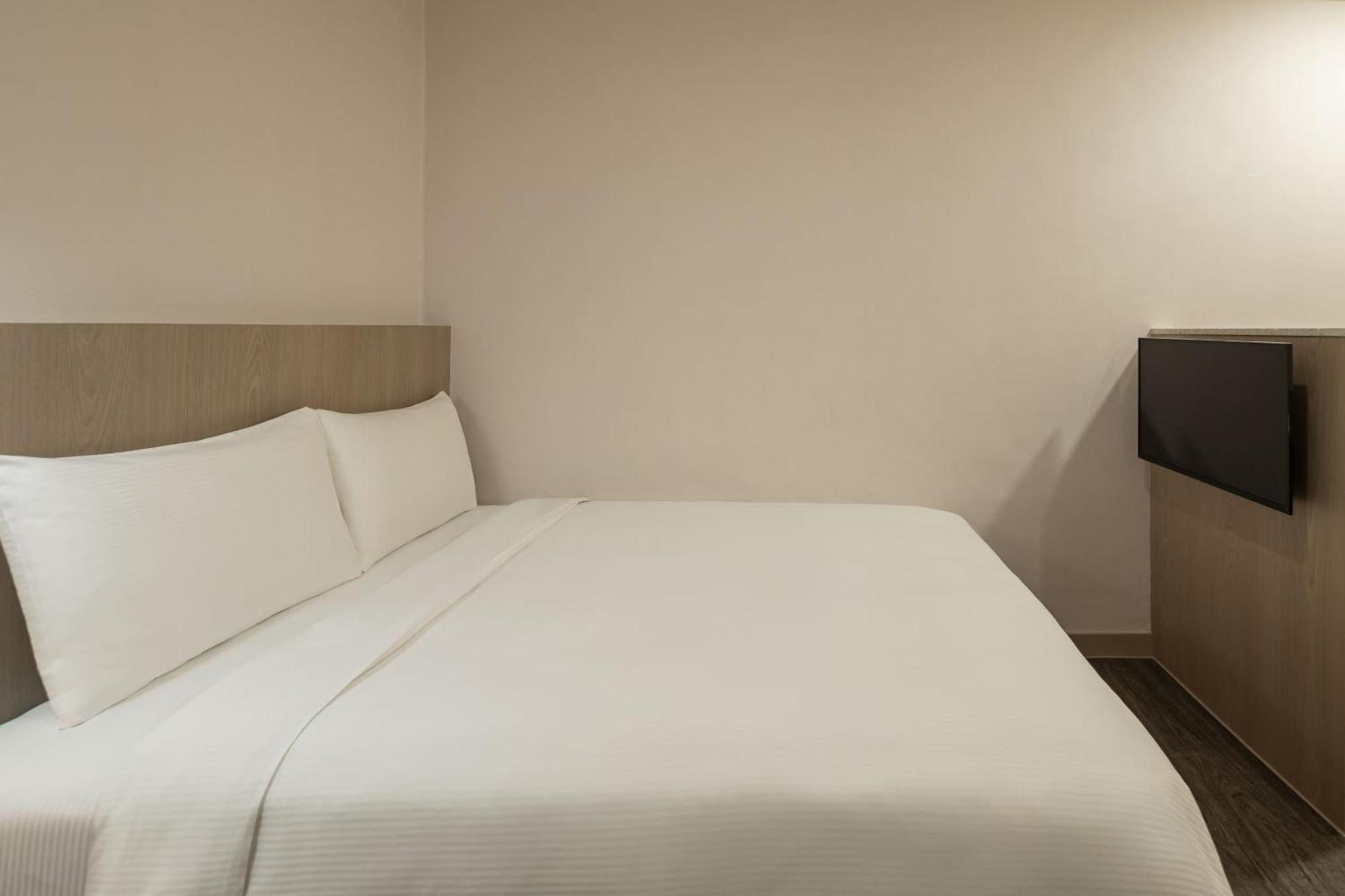 Kindness Hotel - Tainan Minsheng Quarto foto