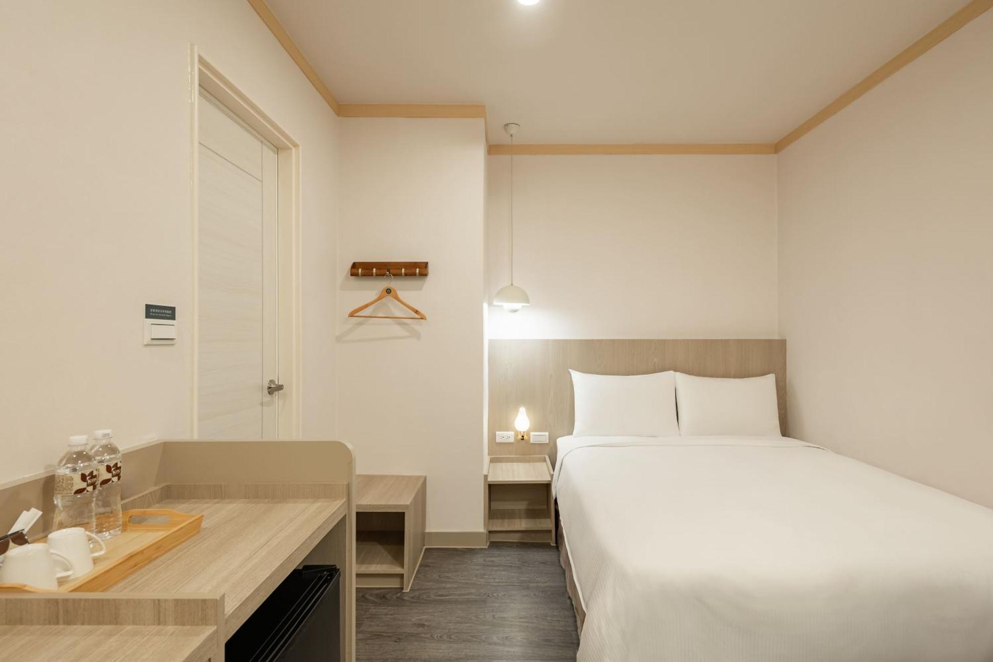 Kindness Hotel - Tainan Minsheng Quarto foto
